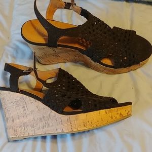 So crochet wedge sandals